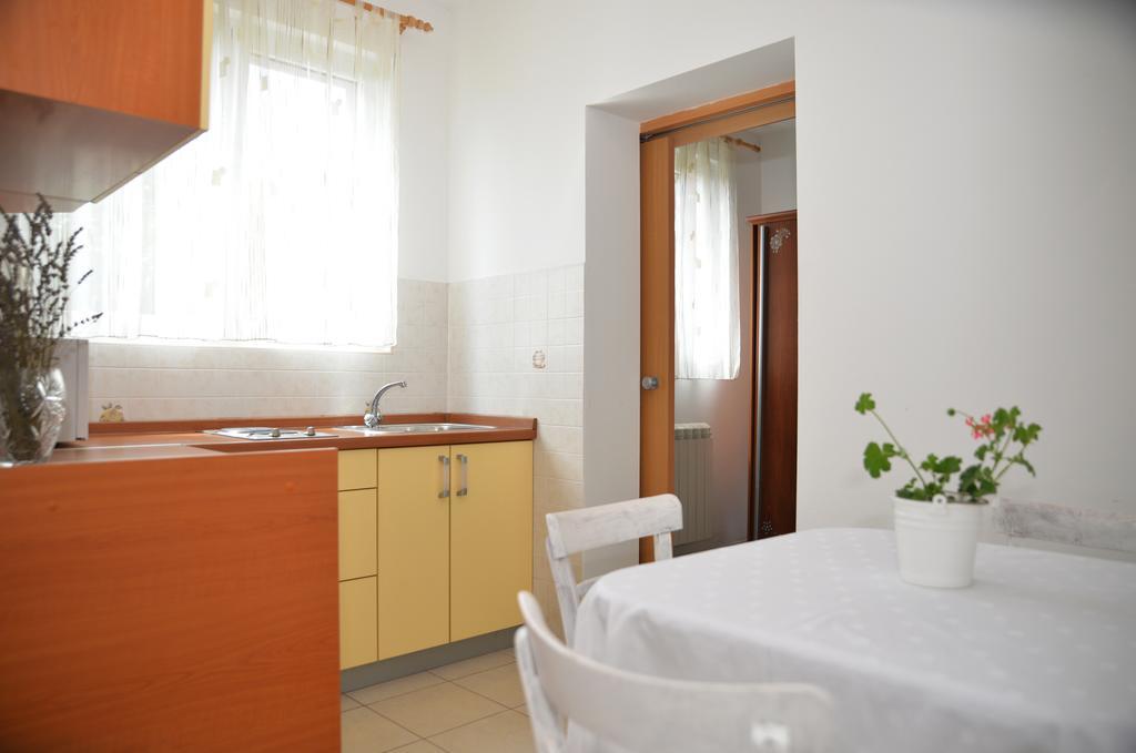 Apartments 5M Tisno Room photo