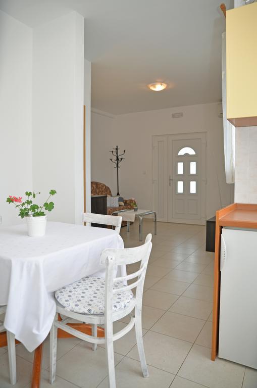 Apartments 5M Tisno Room photo